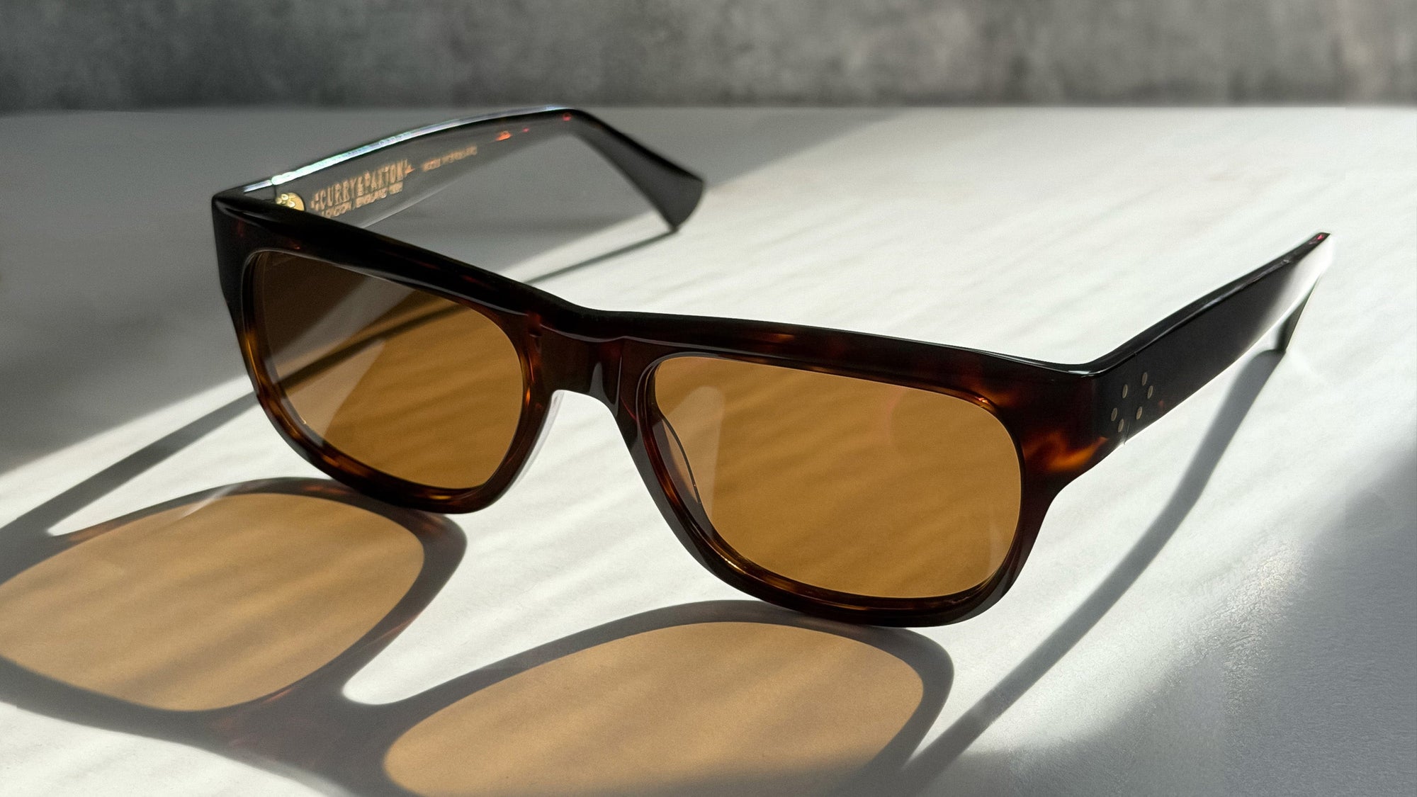 Sunglasses Rectangular Frame Shape